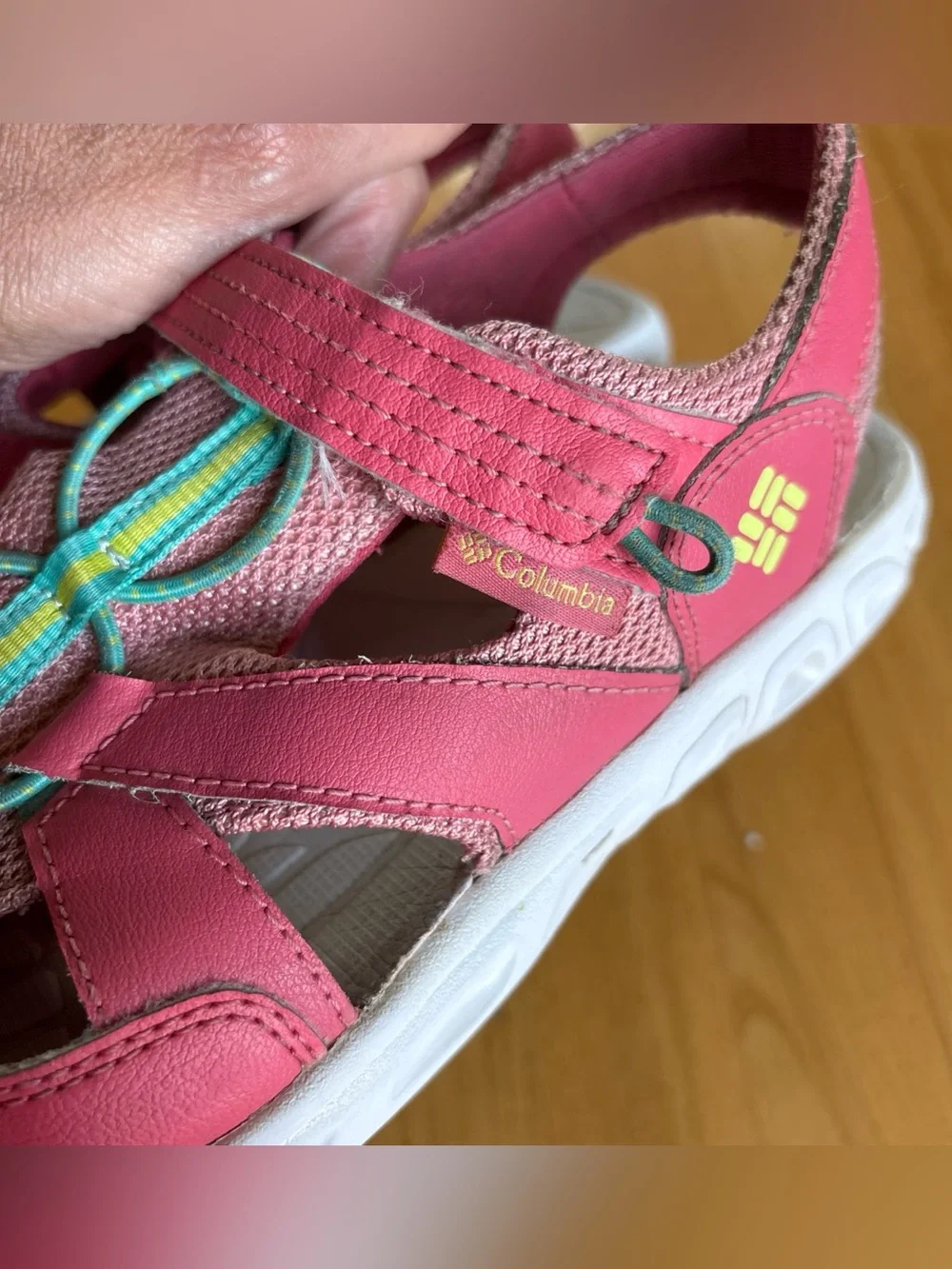 Columbia Techsun Wave Girls' Water-Resistant Fisherman Sandals Pink Size 4